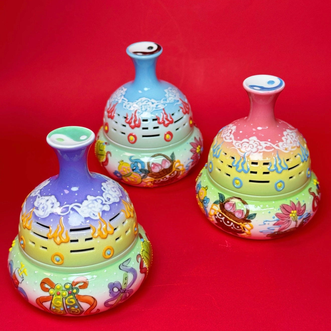 Eternal Cycle Jingdezhen Taoist Ceramic An-Ba-Xian Bagua Incense Burner Main image