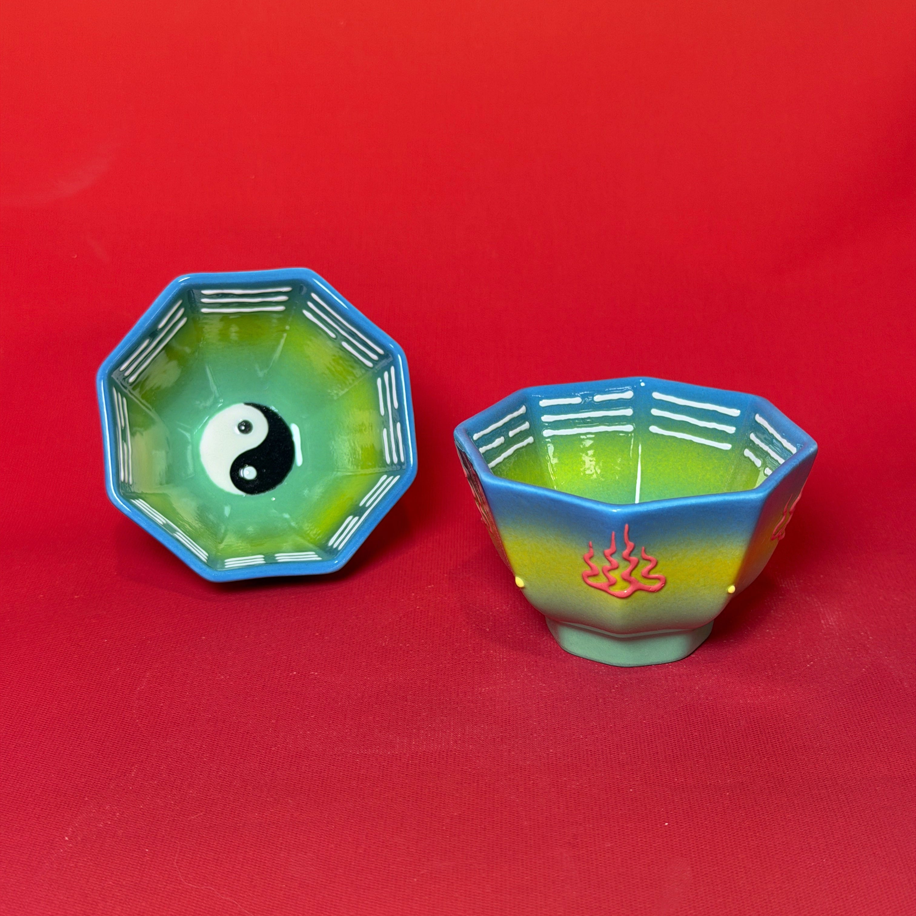 Jingdezhen Taoist An-Ba-Xian (Dark Eight Immortals) Master Tea Cup – Eternal Cycle