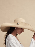 Streamlined Oversized Wide Brim Sun Hat