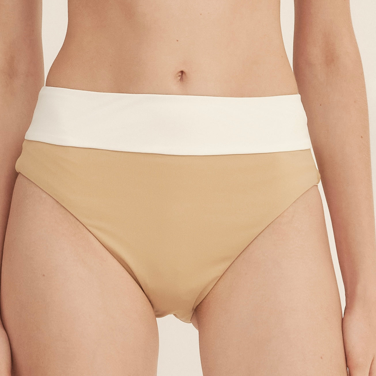 Playsuit Capsule Cala Serena Bikini Set