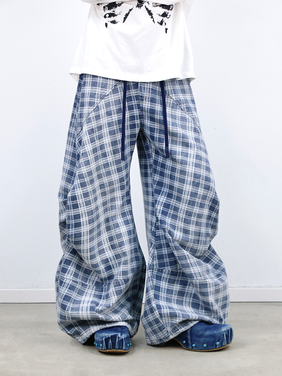 RELABEL (Gemeng) Flower Bud Balloon Check Print Draped Loose-Fit Wavy-Crinkle Gradient Washed Denim Trousers