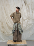 RELABEL Three-dimensional Design (Lines and Angles) – Horizontal and Vertical Combination, Pleated, Draped, Loose-fitting, Curved-leg Trousers