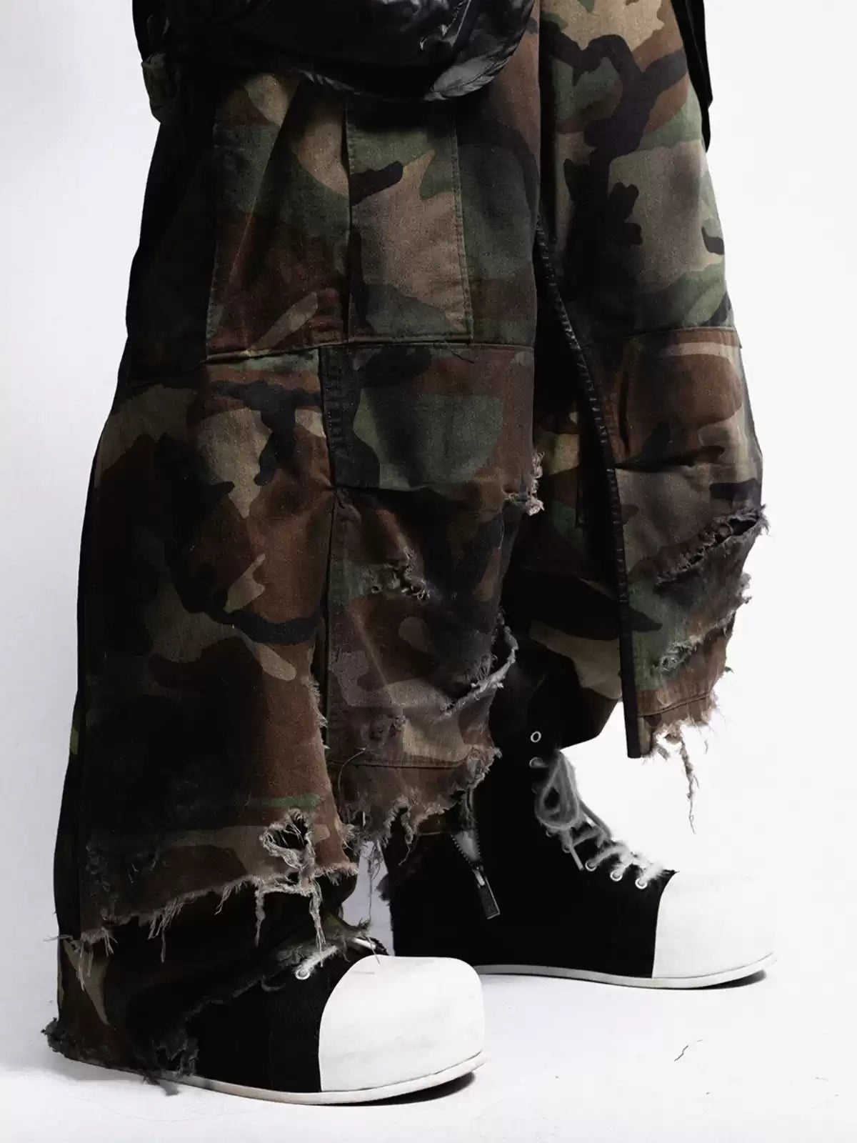 R/F 2.0 “Chaos NOISE” High-Top Canvas Sneakers