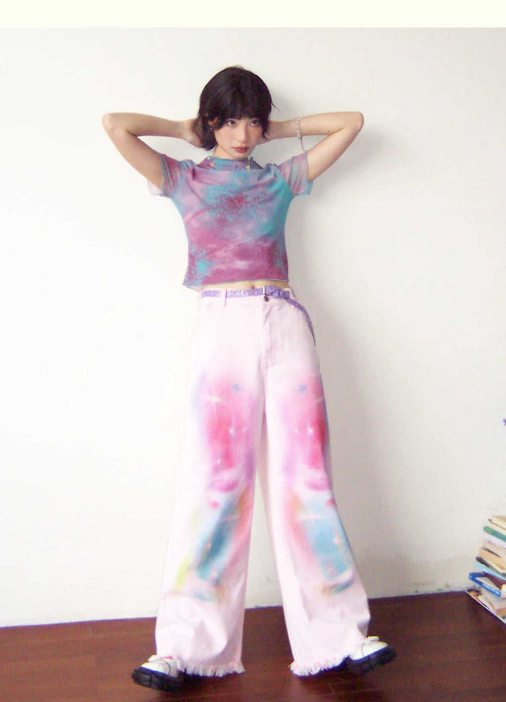 Light Pink Hand-Drawn Print Raw Hem Loose Wide-Leg Jeans