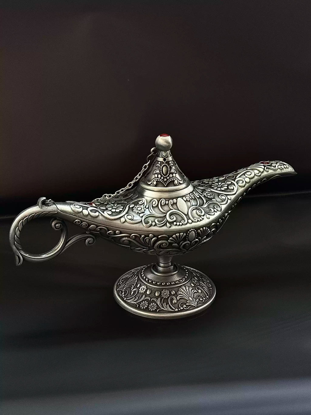 Aladdin's Magic Lamp Decor