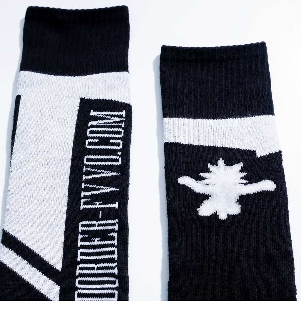 “FVVO.COM” Jacquard Knee-High Socks