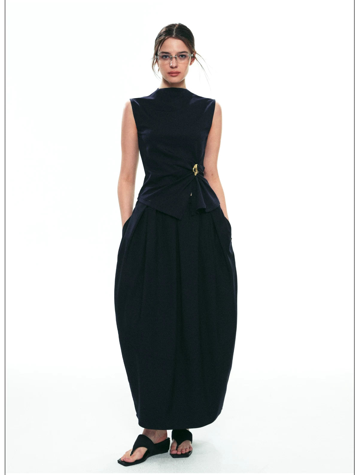 French-Inspired Slim-Fit Sleeveless Twist Top Set