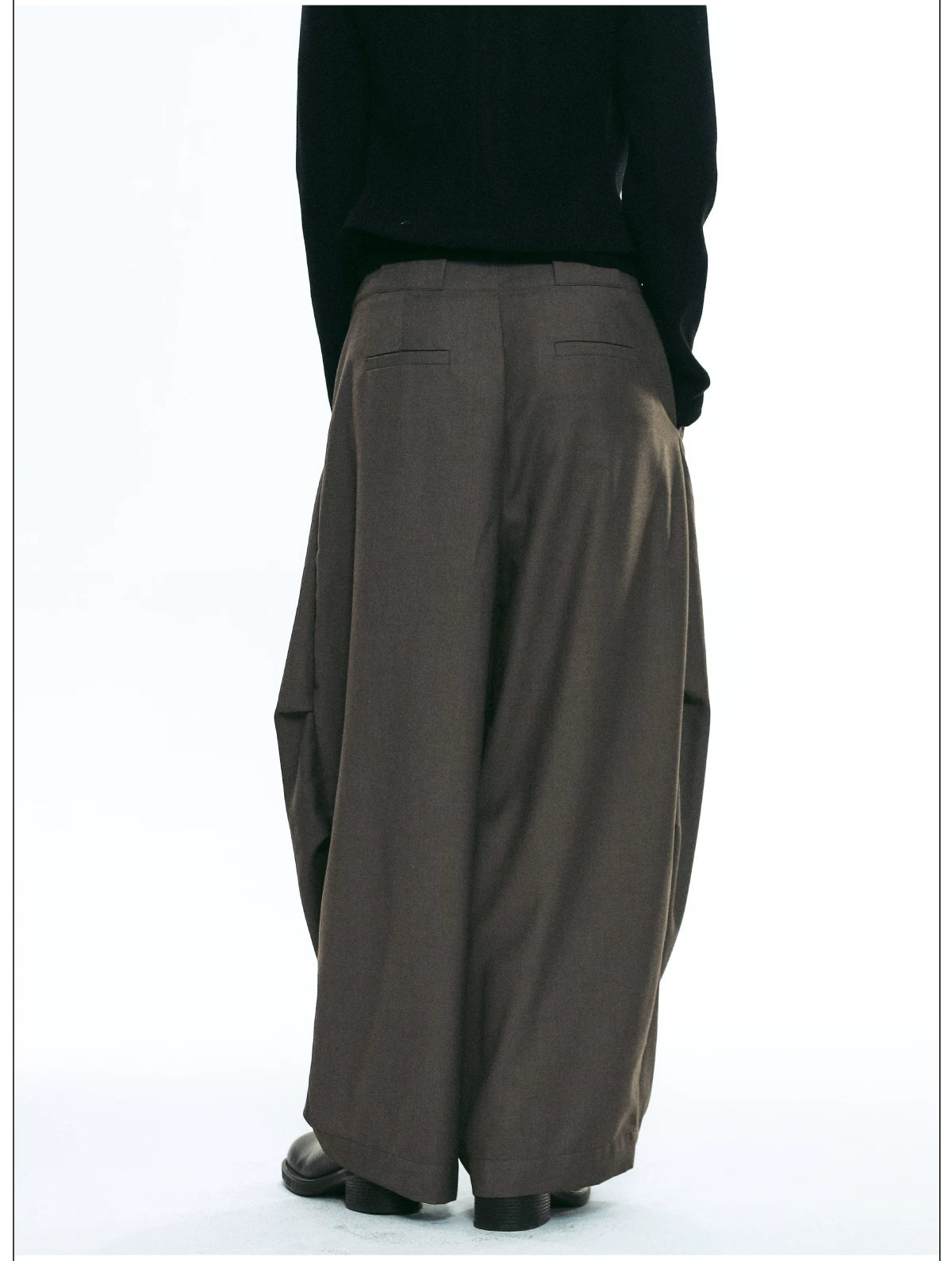 Wrinkle-Resistant Draped Wide-Leg Parachute Pants