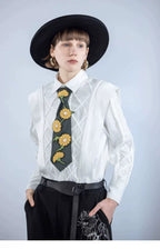 Vintage Embroidered Wide Tie