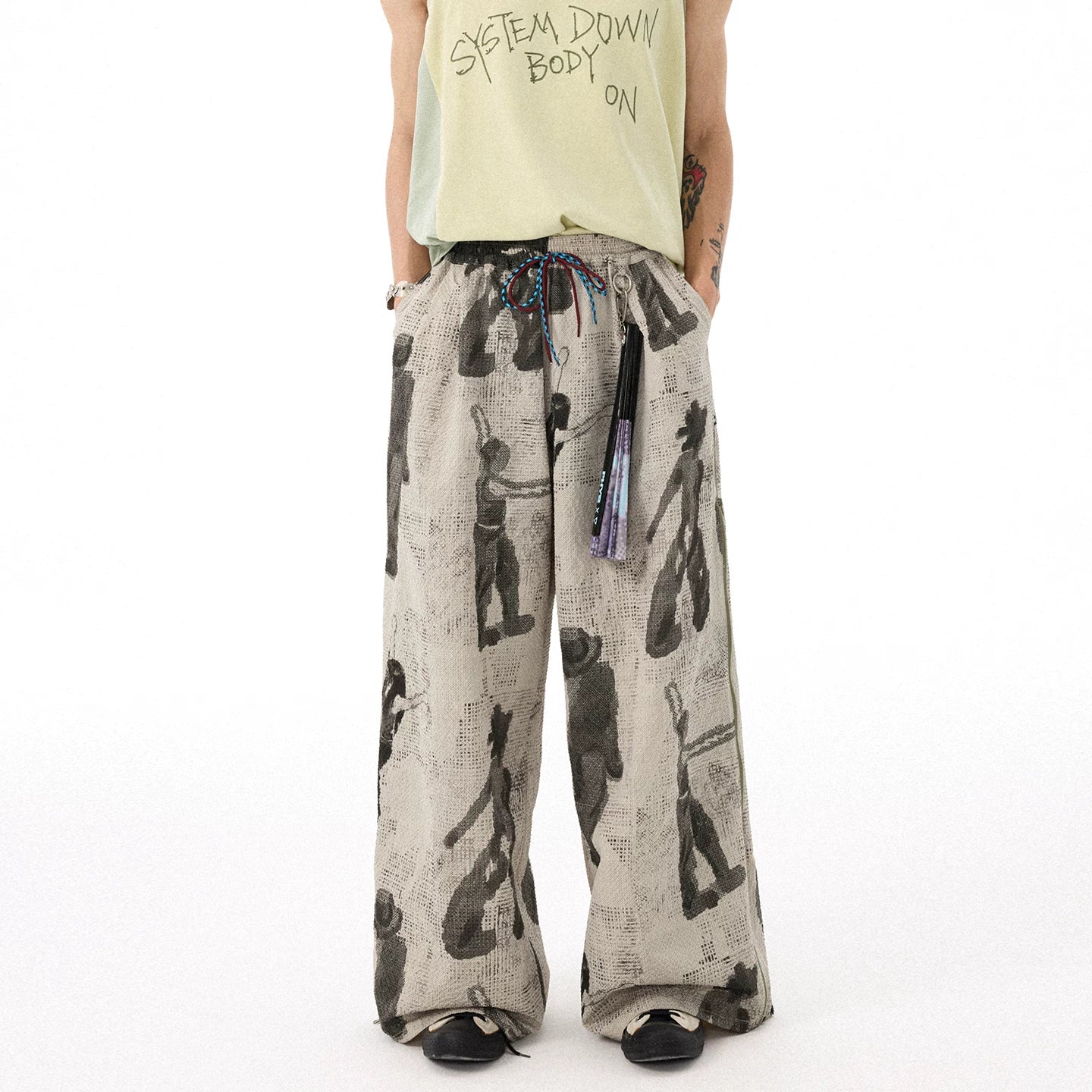 All-Over Puff Texture Casual Pants with Side Zipper Main image