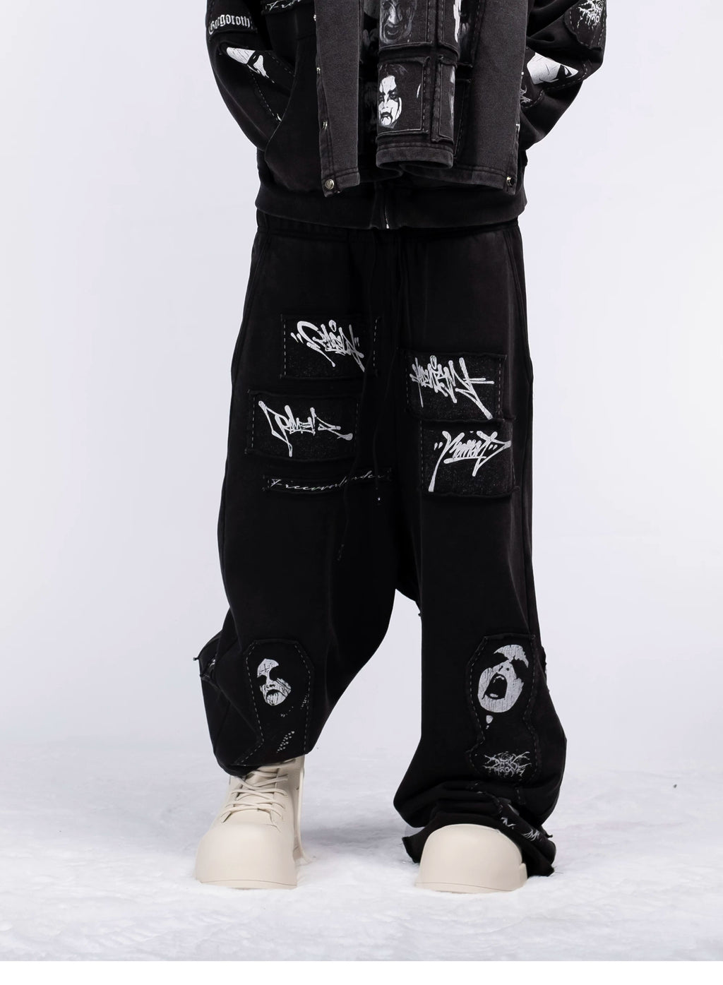 FVVO “whoop” Appliqué Washed Sweatpants