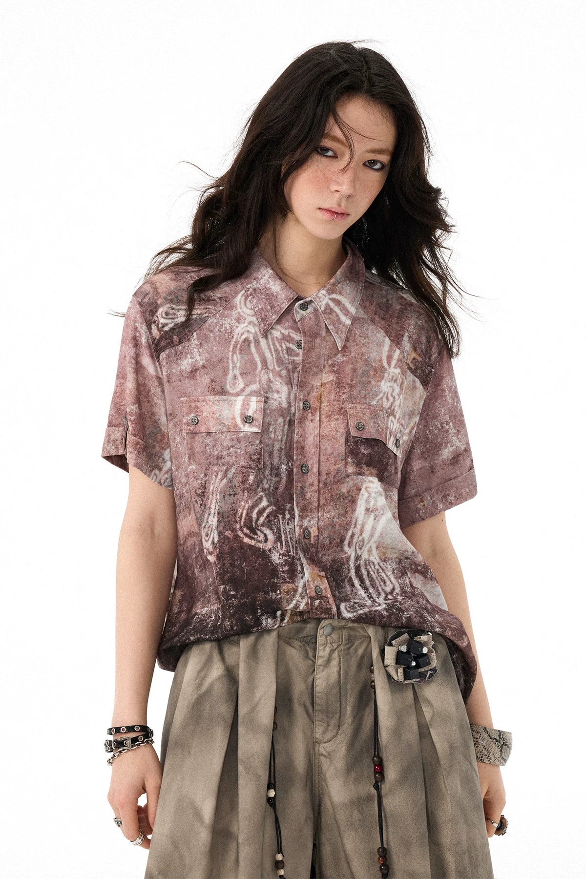 Vintage Workwear-Inspired All-Over Print Draped Short Sleeve Shirt