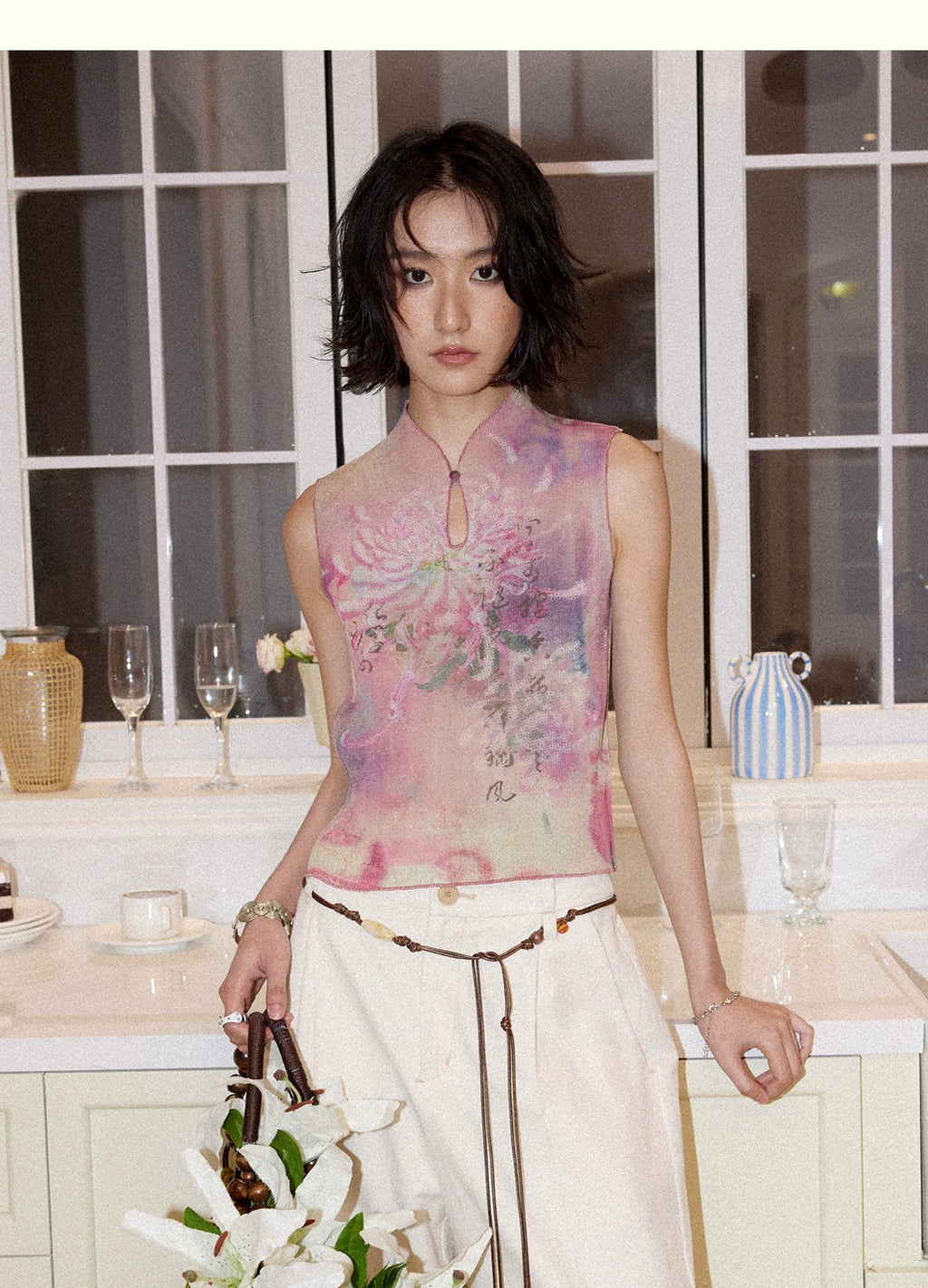 New Chinese Style All-Over Print Pleated Mock Neck Sleeveless Tank Top