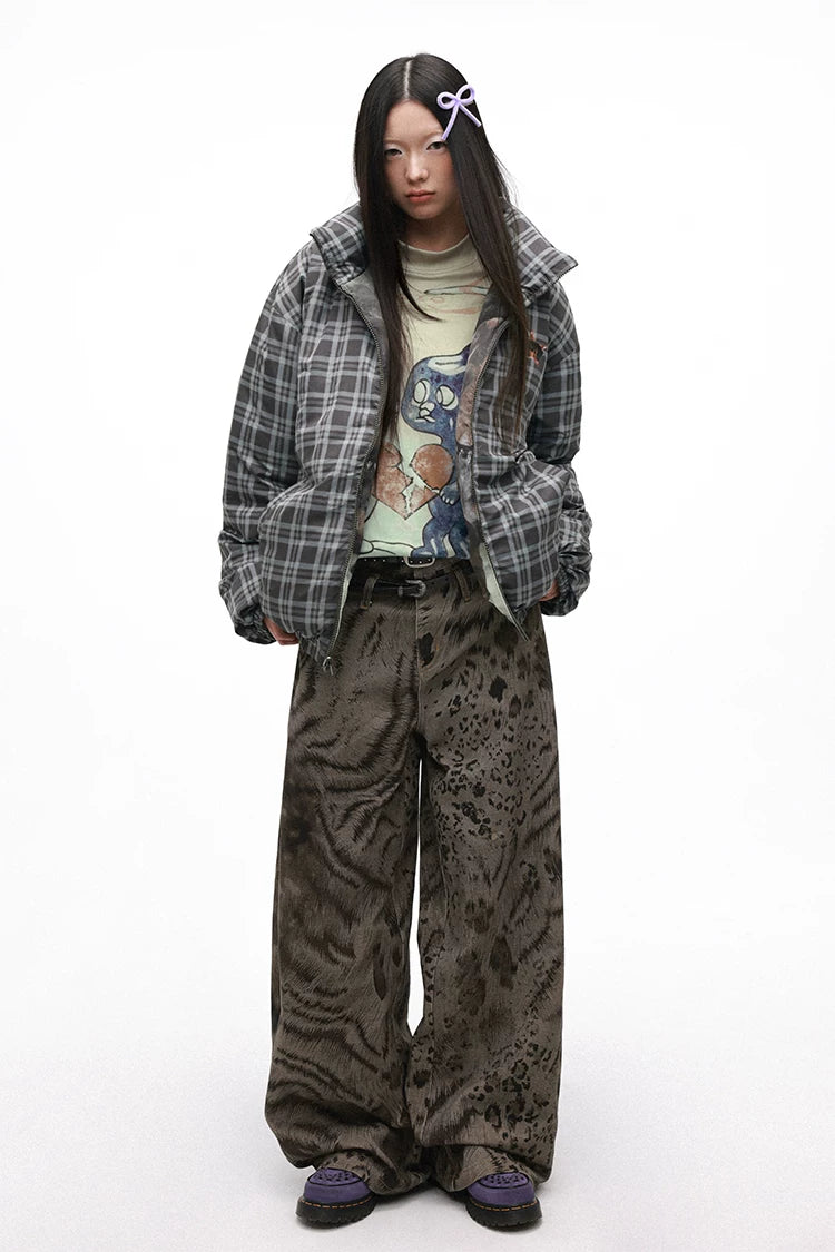 Leopard Digital Print Curved Panel Denim Pants with Double Waistband – Trendy Split Design Jeans