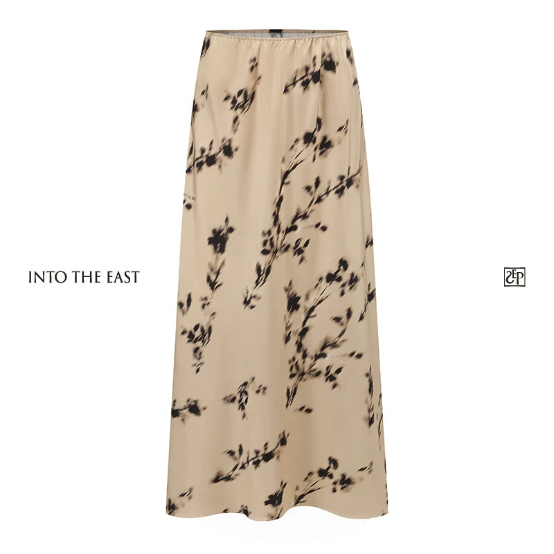 Mulberry Silk Floral Midi Skirt Main image
