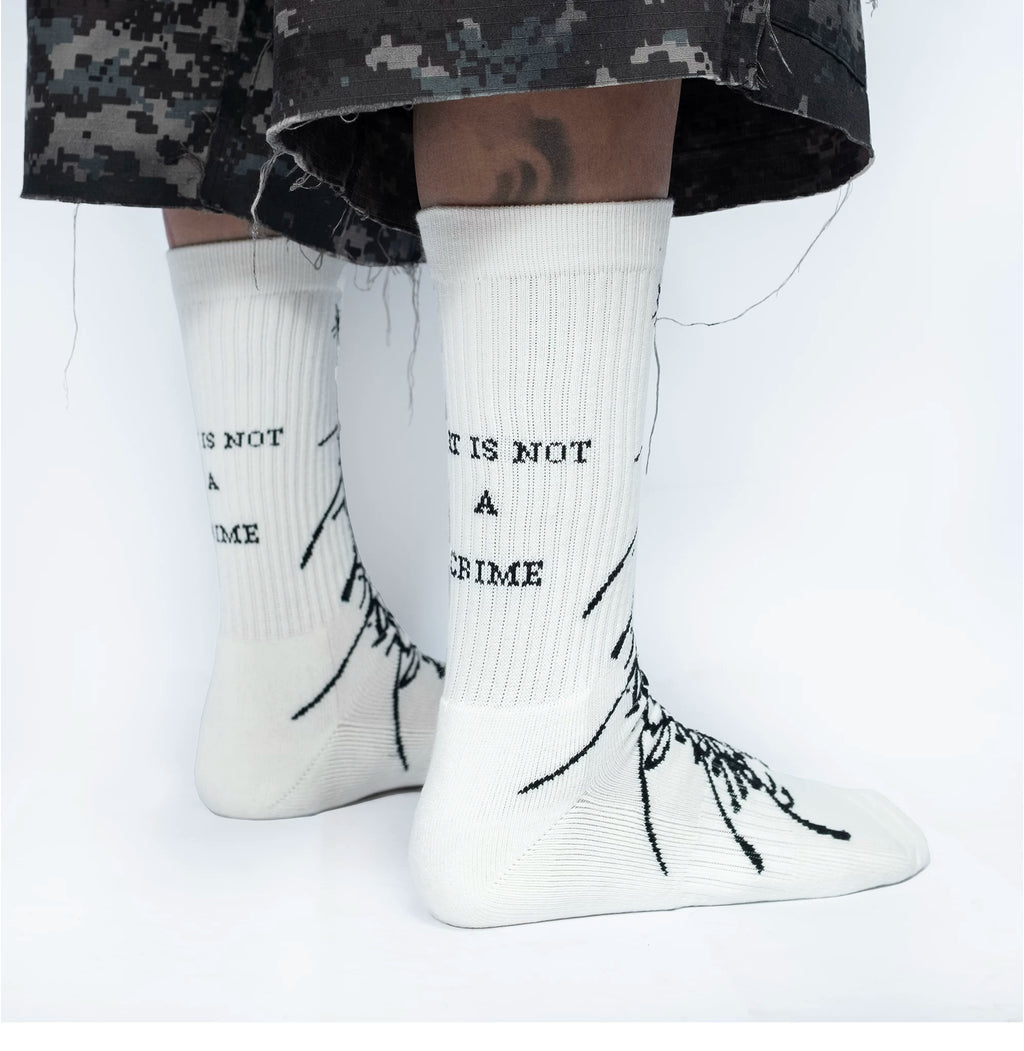 FVVO “ART IS NOT A CRIME” Jacquard Knee-High Socks