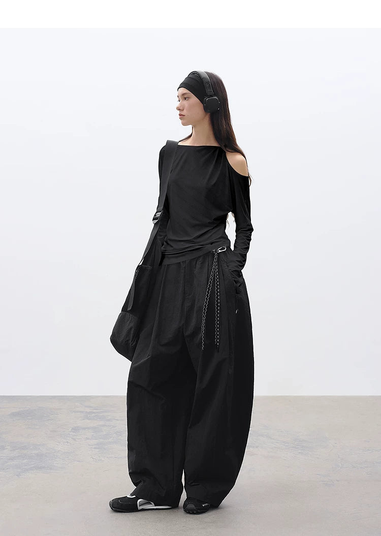 Slim Fit Round Neck Hollow Twist Knot Asymmetrical Hem T-Shirt