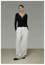 Minimalist Lace V-Neck Slim-Fit Knit Top