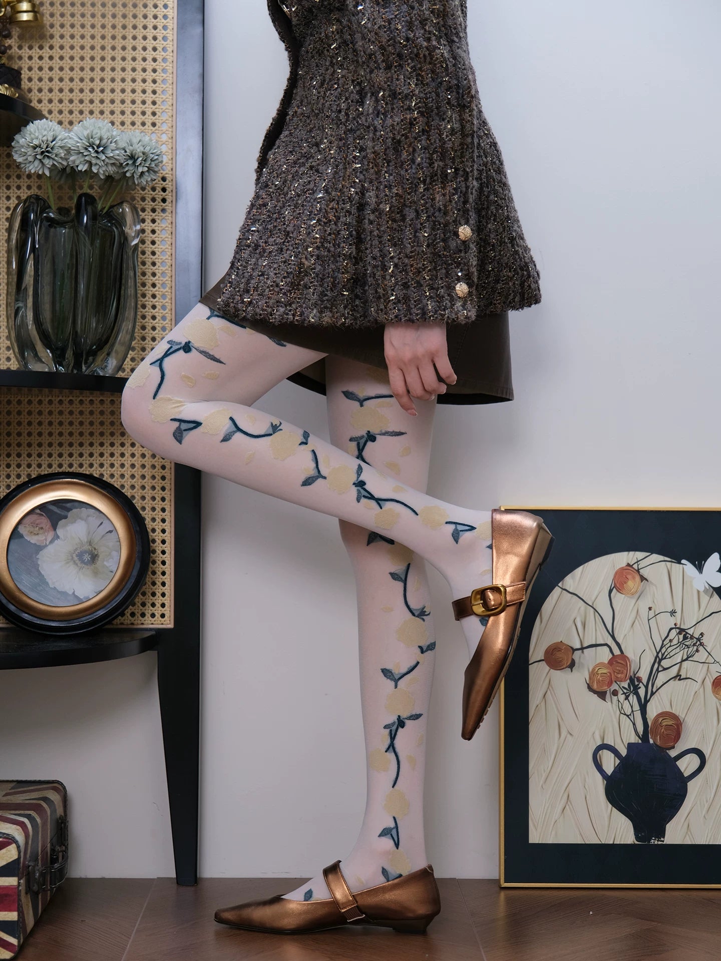 French Art-Inspired Stretch Tights