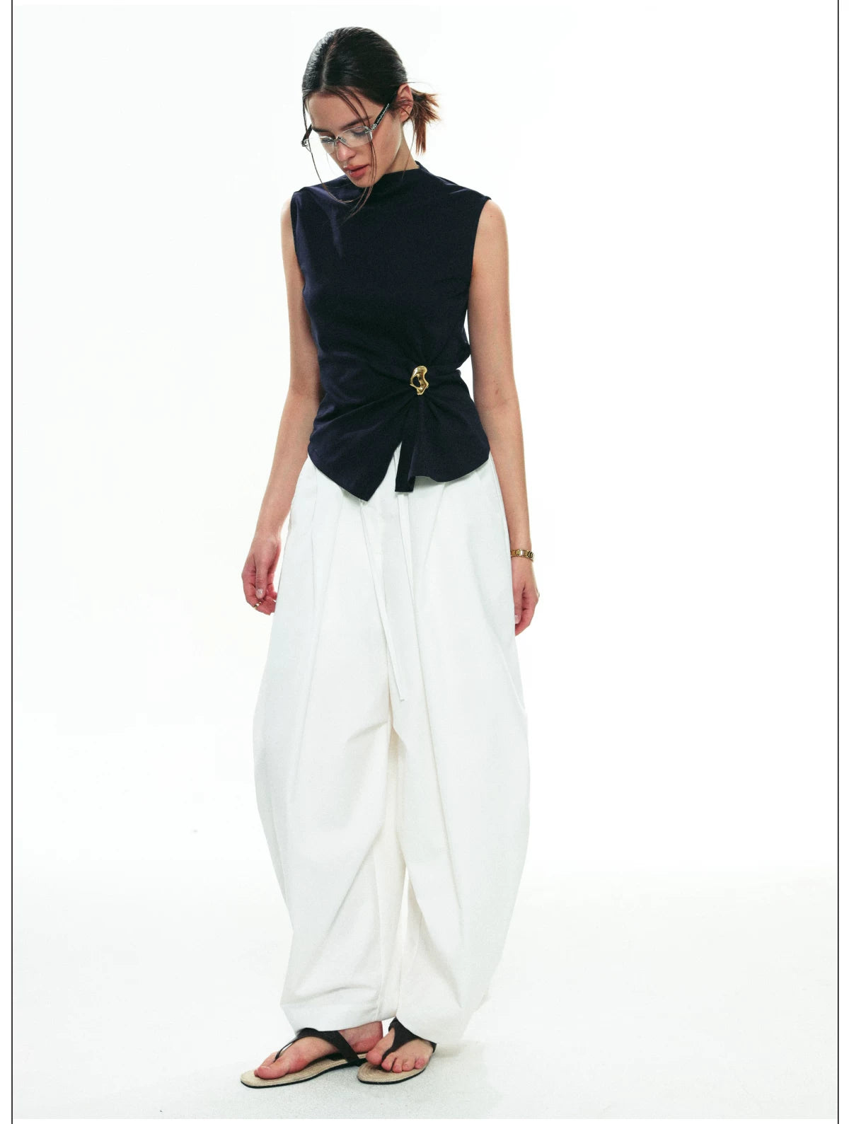 French-Inspired Slim-Fit Sleeveless Twist Top Set