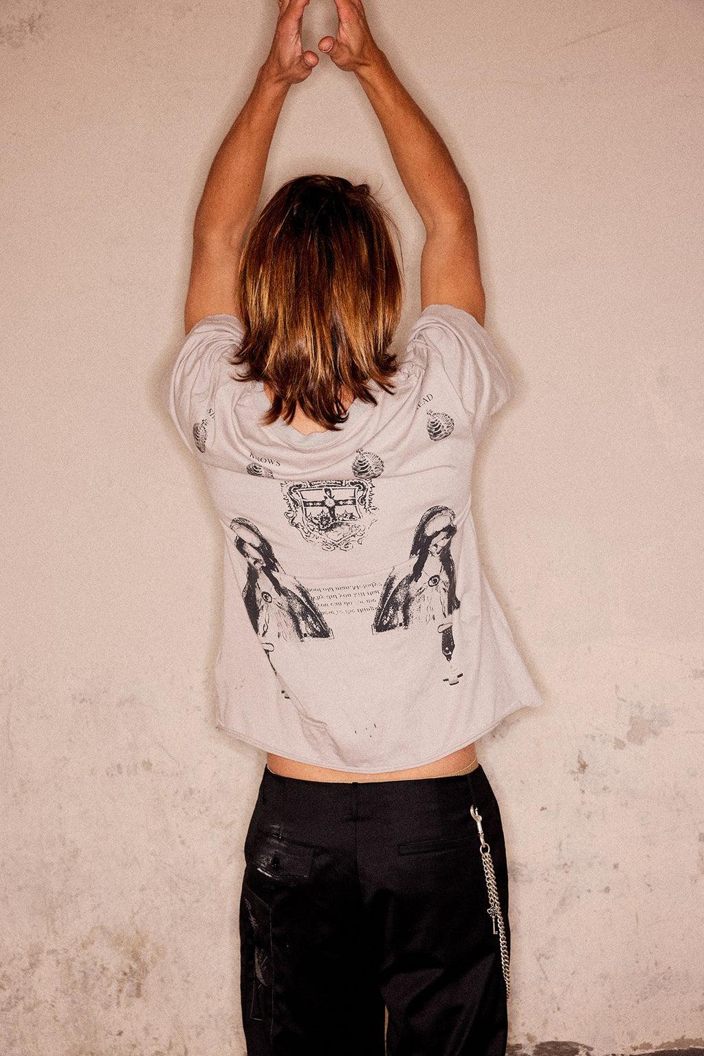 Dagger Frame Distressed Tee
