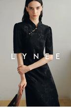 Jacquard Bias-Cut Mid-Sleeve Cheongsam Dress