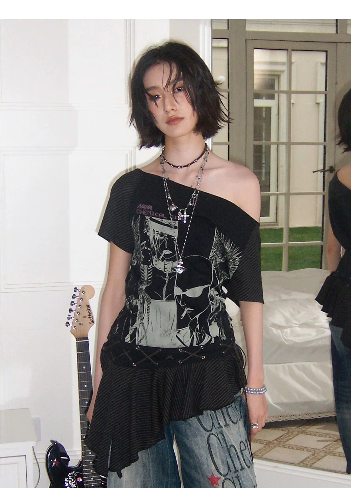 NANA Collaboration Asymmetrical Off-Shoulder Lace Hem Lace-Up Graphic T-Shirt
