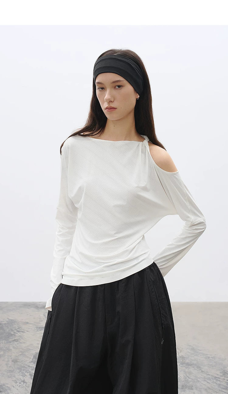 Slim Fit Round Neck Hollow Twist Knot Asymmetrical Hem T-Shirt