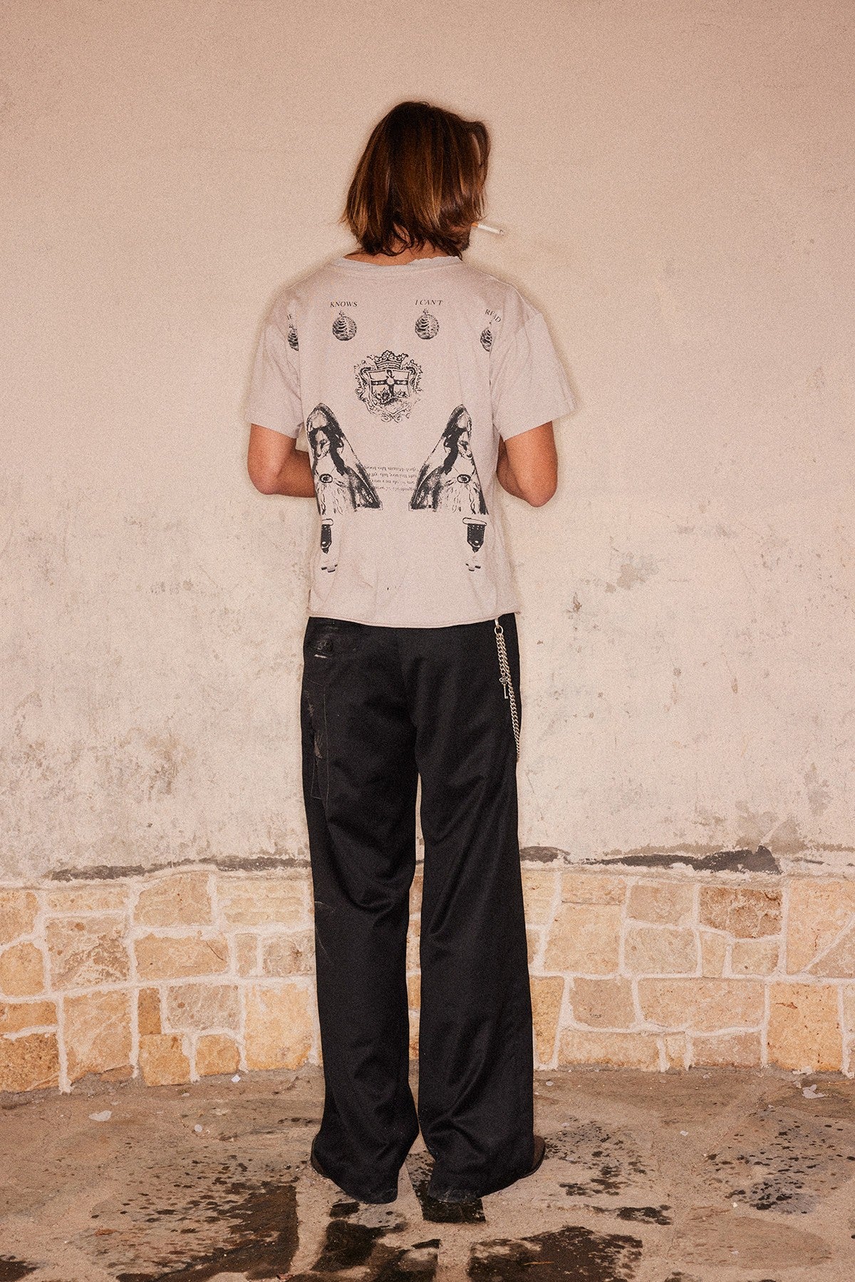 Dagger Frame Distressed Tee
