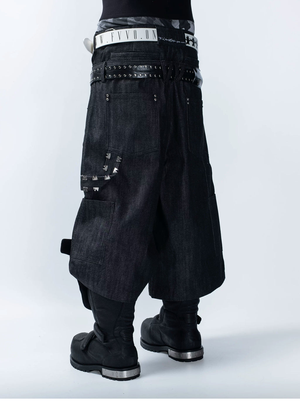 FVVO PunkFreeGuys Patch & Stud Cropped Pants