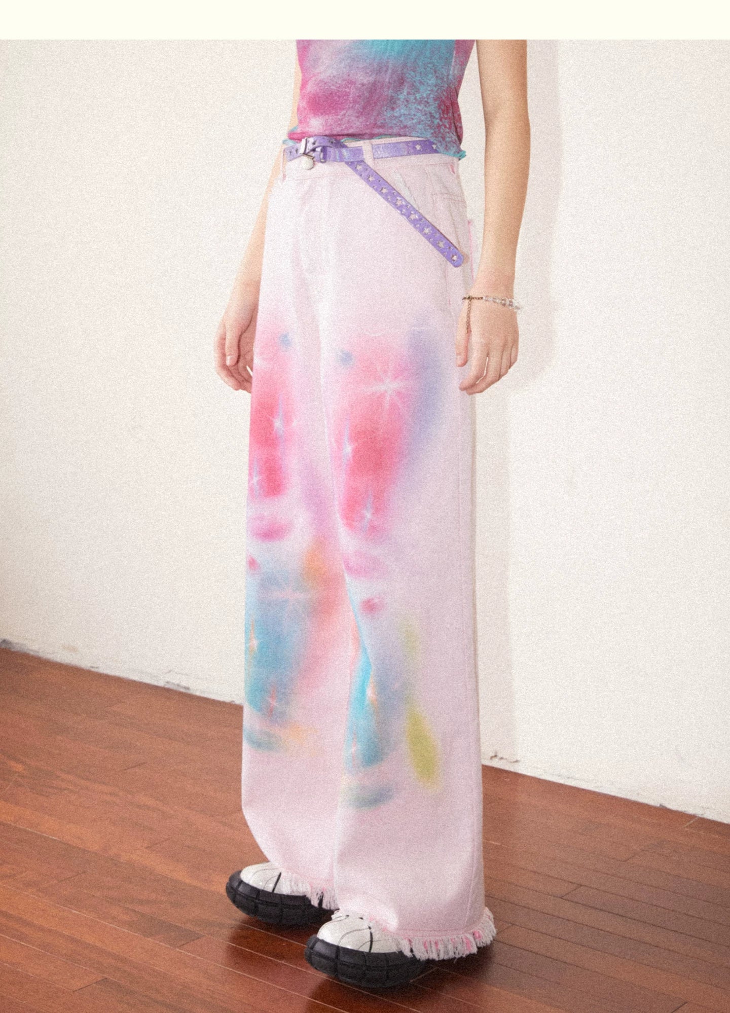 Light Pink Hand-Drawn Print Raw Hem Loose Wide-Leg Jeans