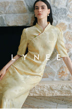 Jacquard Bias-Cut Mid-Sleeve Cheongsam Dress