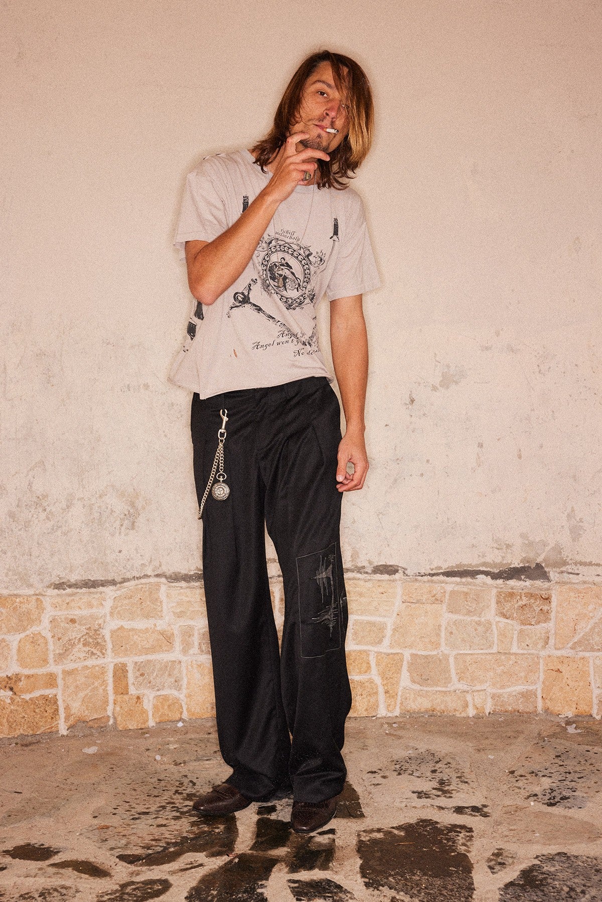 Dagger Frame Distressed Tee