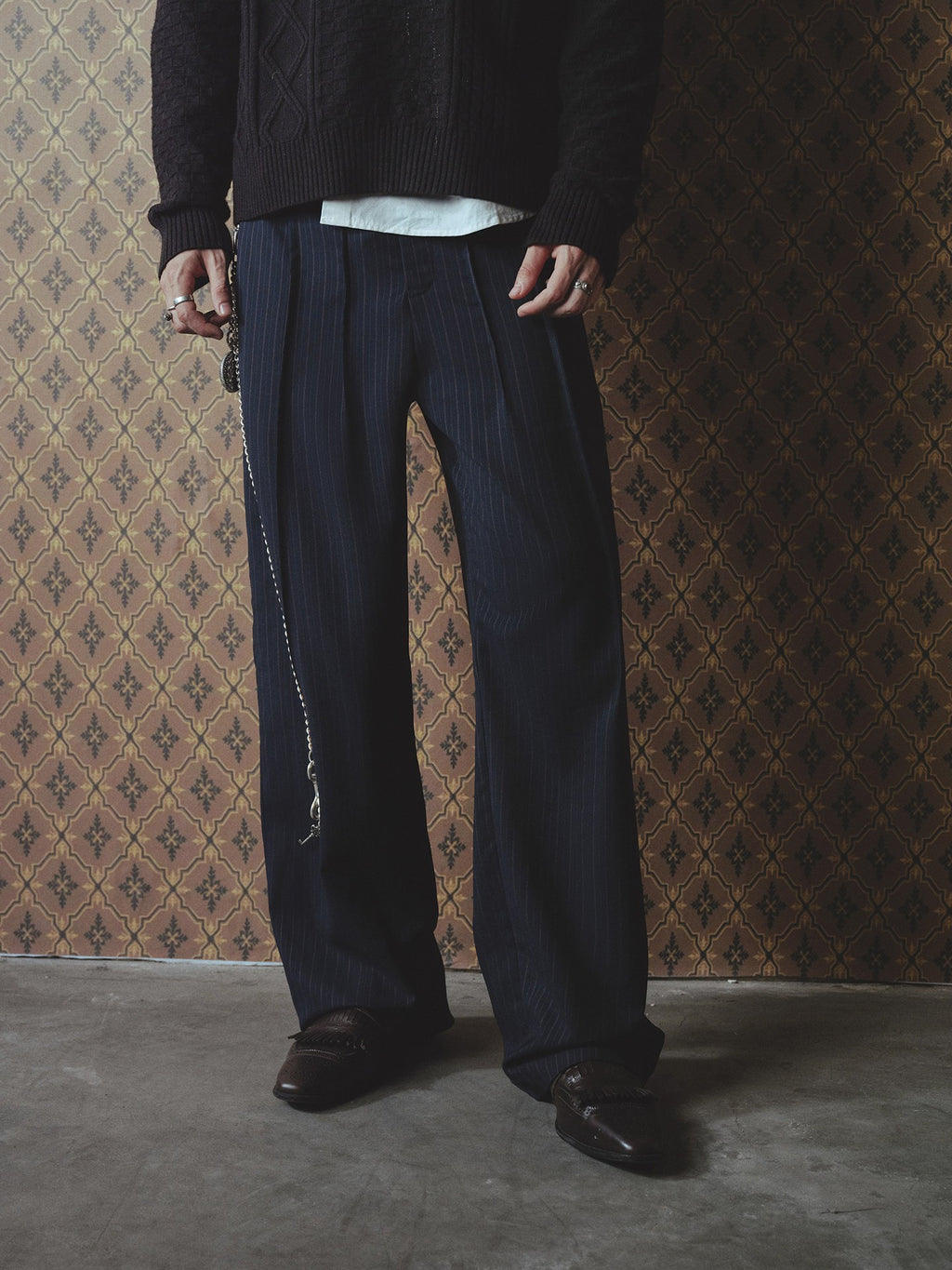 DISPLACED LOOPS STRIPE TROUSER