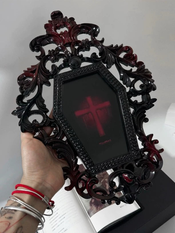 7-Inch Gothic Ornate Picture Frame