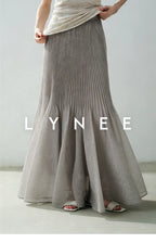 Pleated Mermaid Hem Midi Skirt