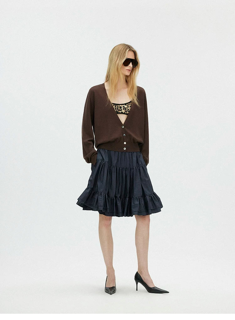 Deep V-Neck 100% Merino Wool Lightweight Cardigan Secondary image
