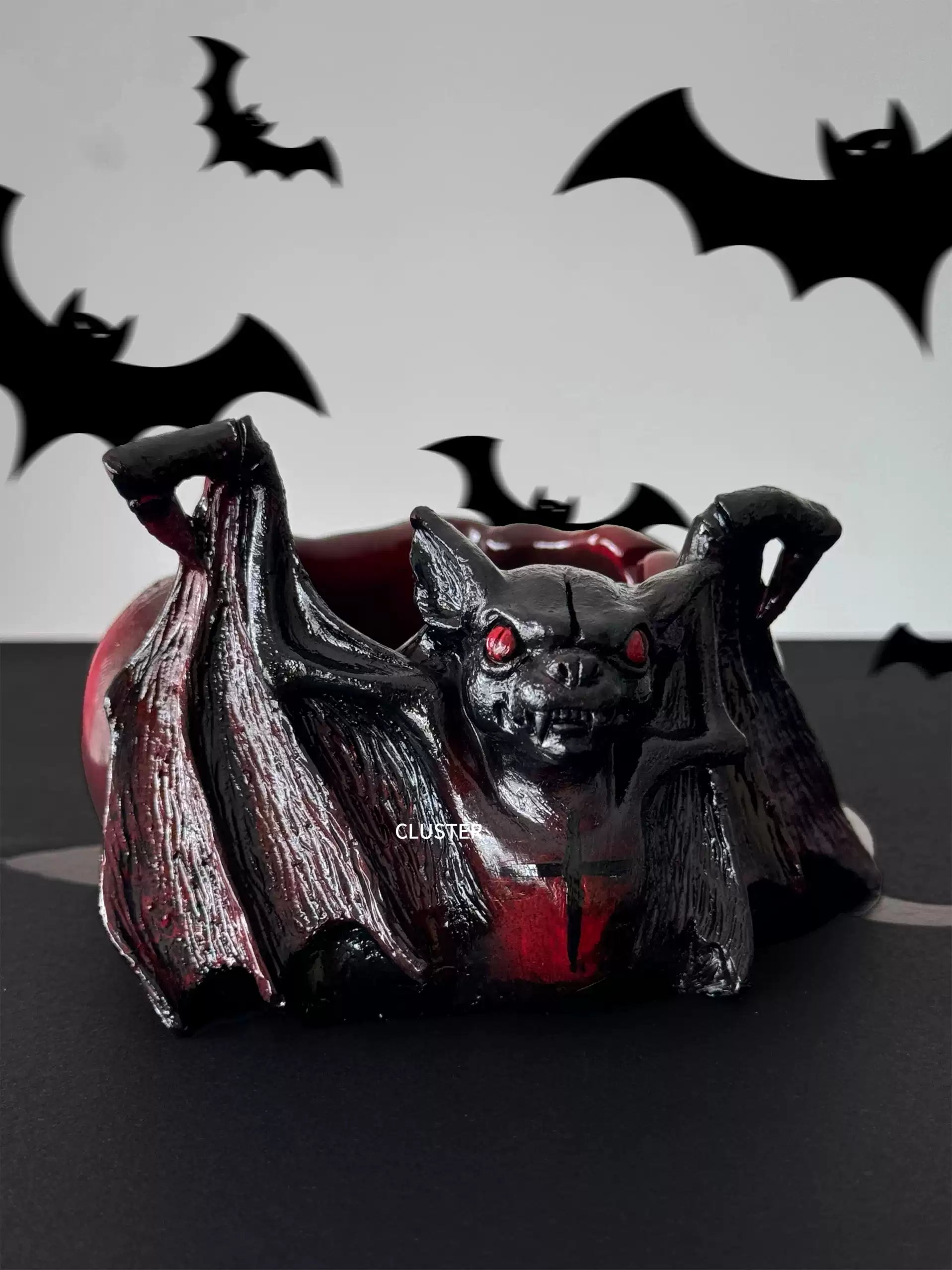 Gothic Red & Black Skull Ashtray Main image