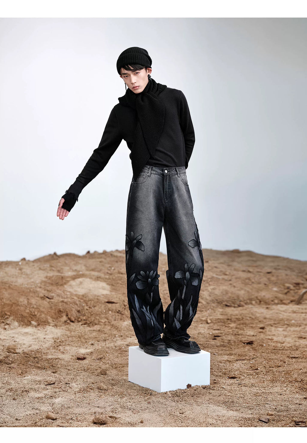 Heavyweight Washed Straight-Leg Jeans with Floral Appliqué