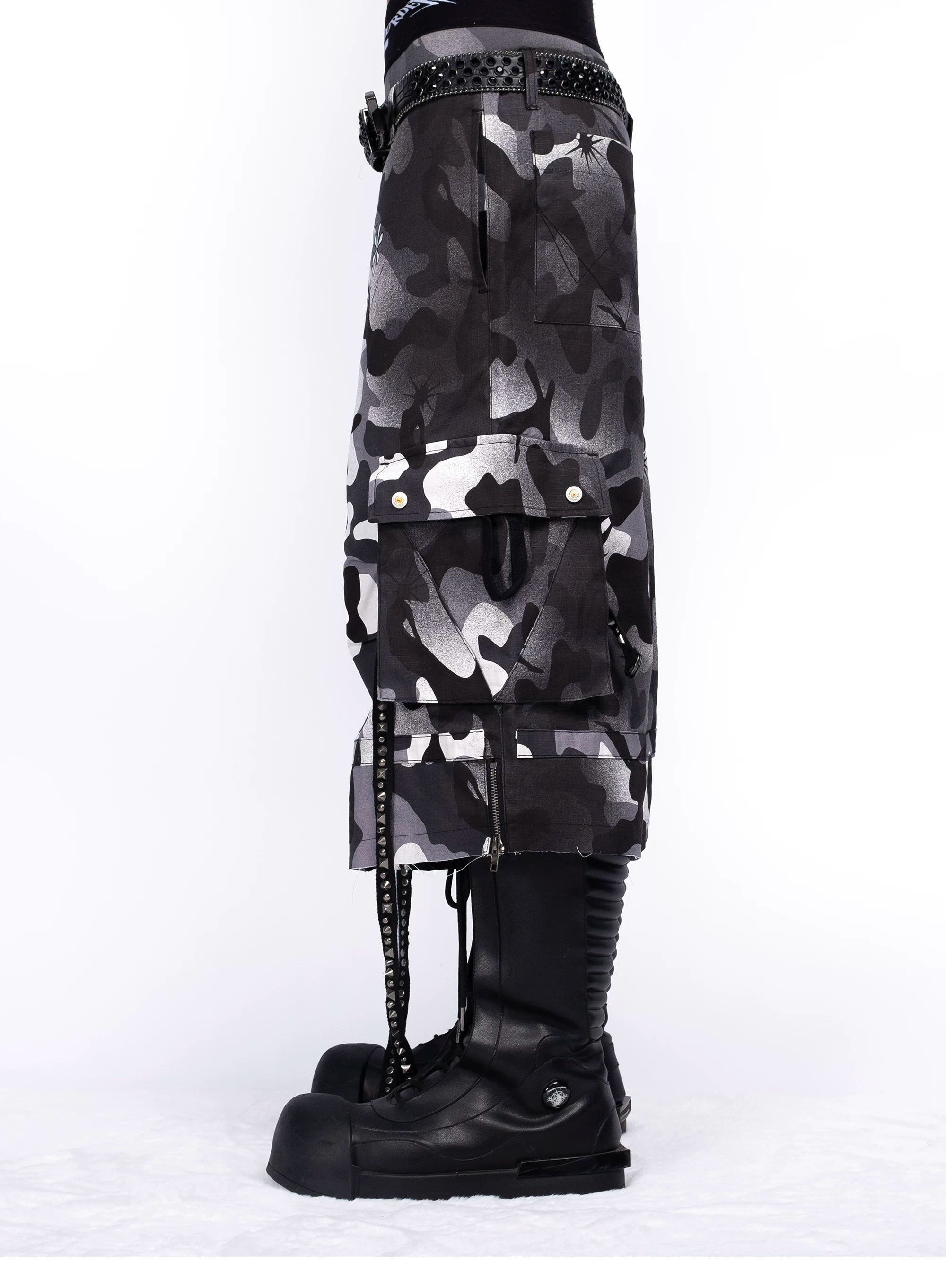 FVVO Riveted Cargo Shorts