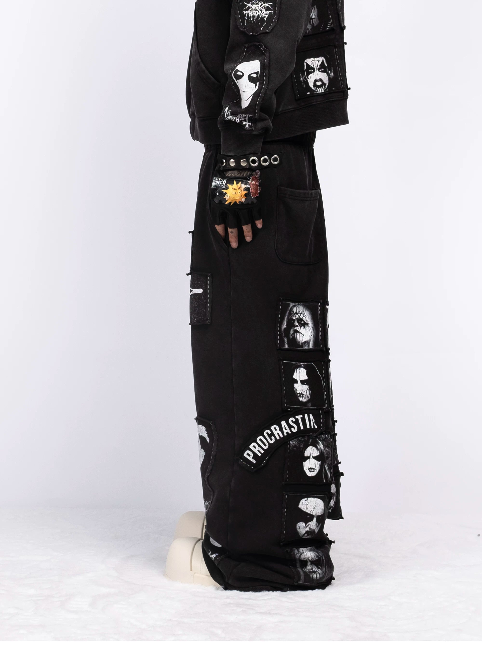 FVVO “whoop” Appliqué Washed Sweatpants