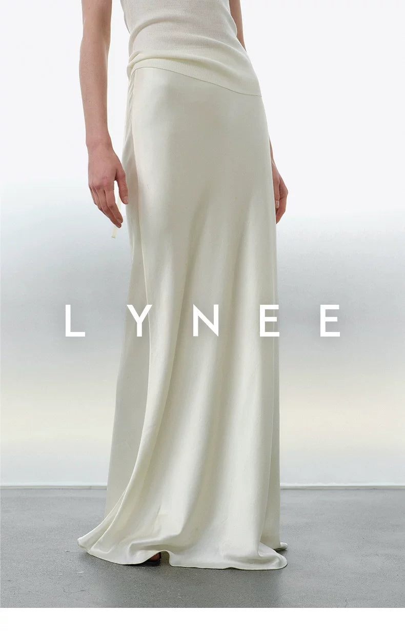 Elegant Satin Fishtail Skirt Secondary image