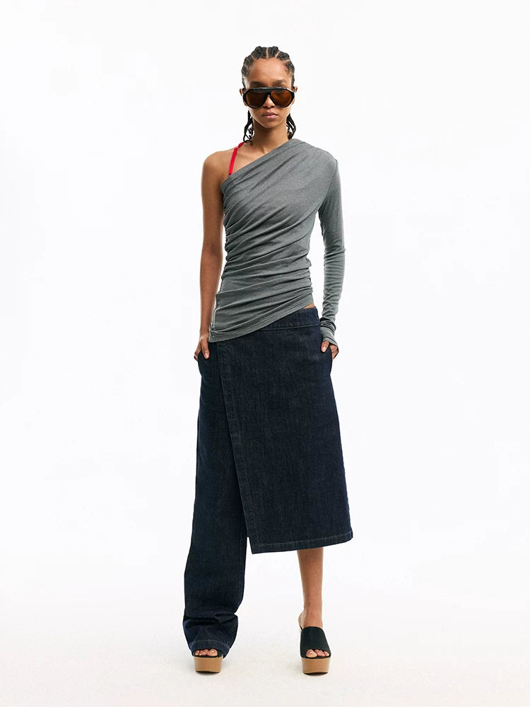 Asymmetric Ruched One-Shoulder Fitted T-Shirt