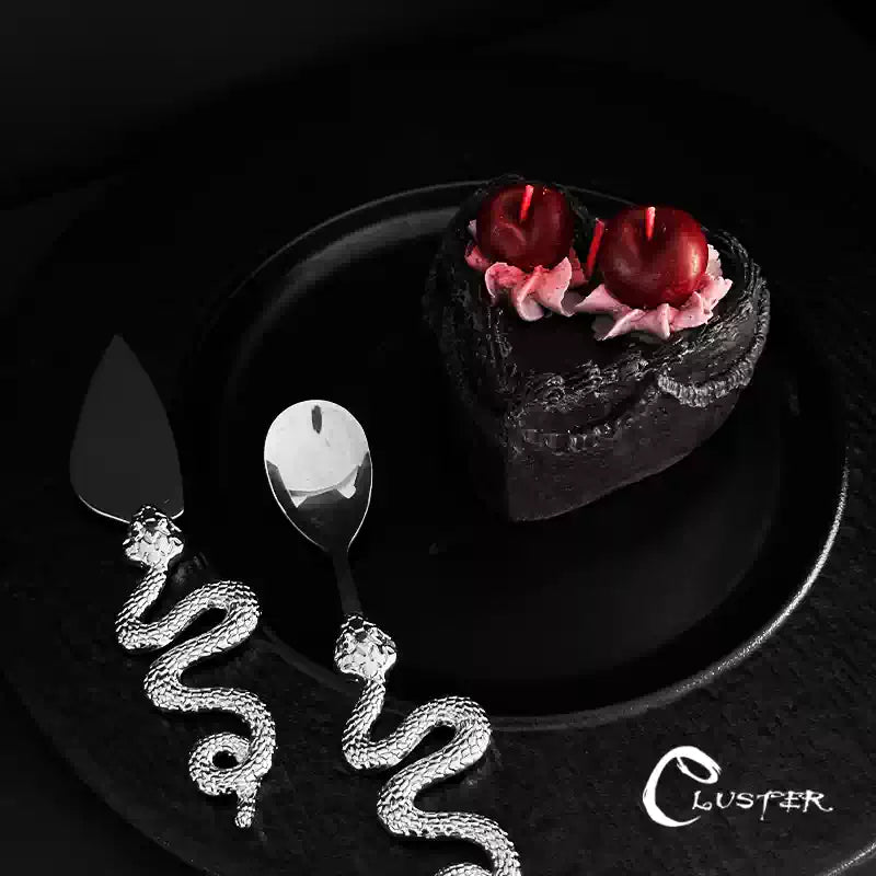 Dark Vintage Cherry Cake Scented Candle