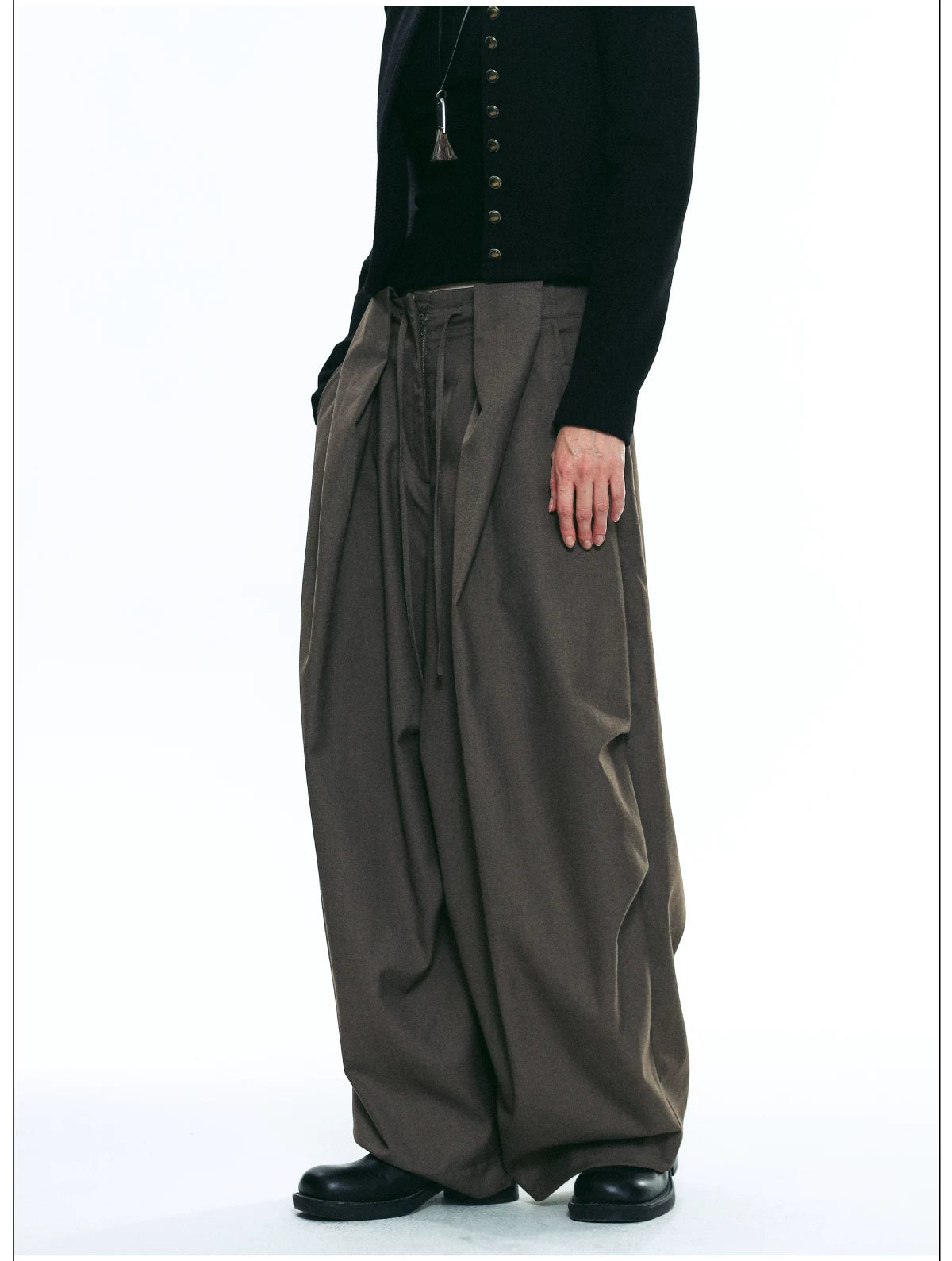 Wrinkle-Resistant Draped Wide-Leg Parachute Pants