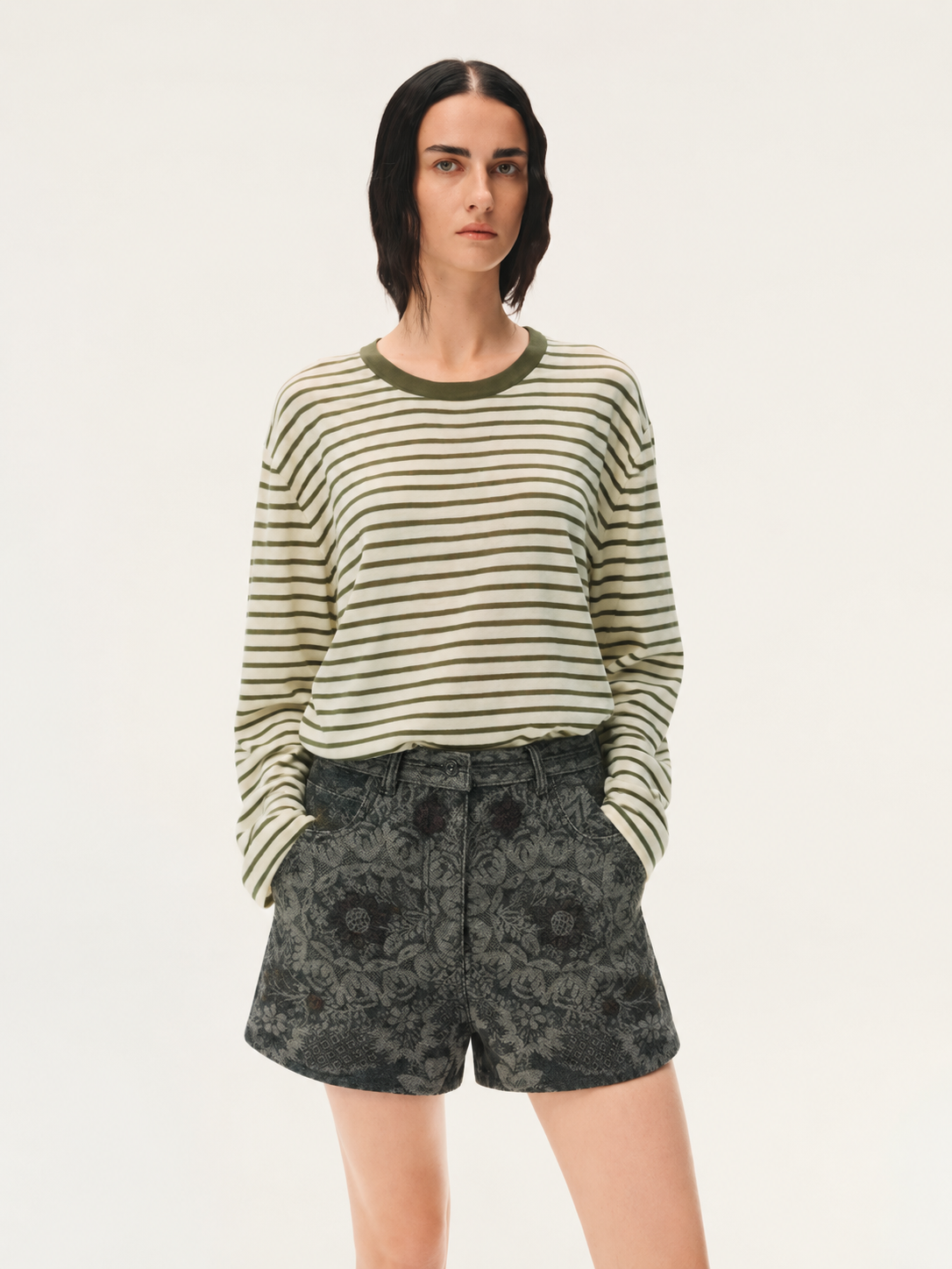 Vintage Printed Denim Shorts Secondary image
